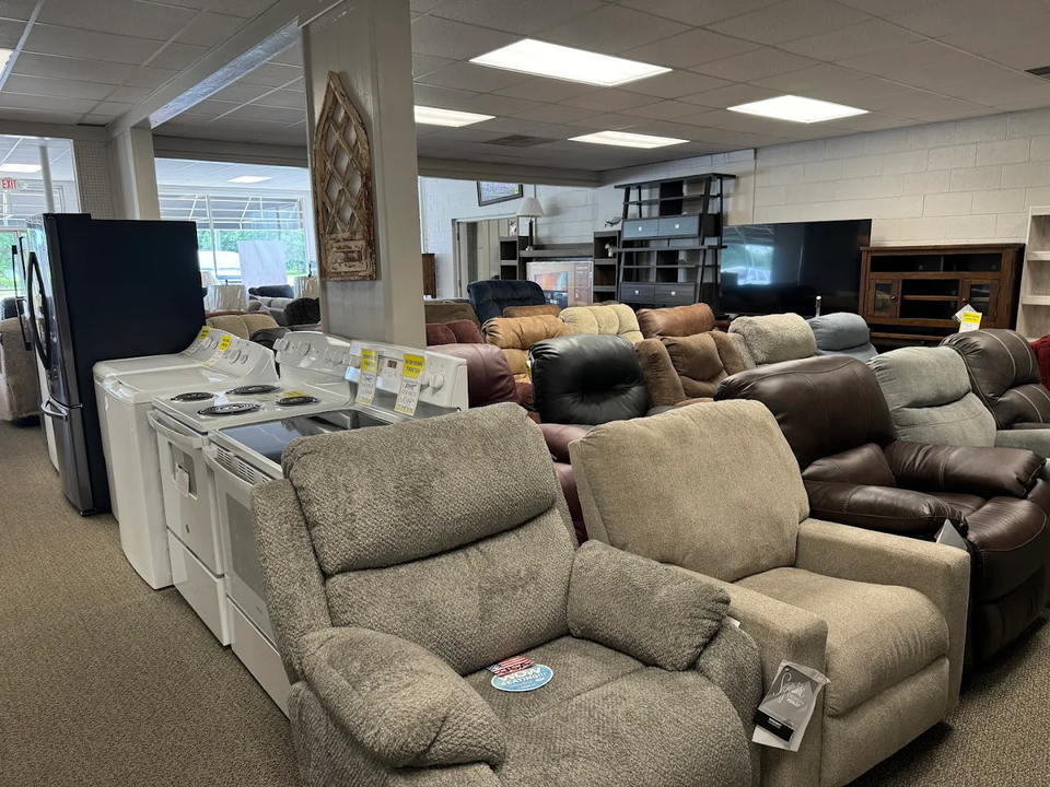 Show Rooms Furniture