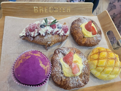 Brecotea Baking Studio